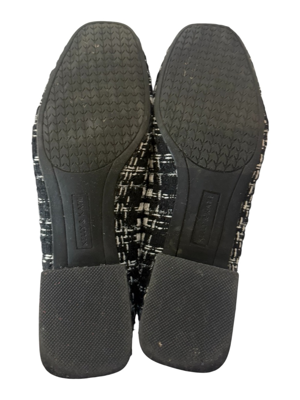 Kelly & Katie Black Tweed Ballet Flats Size 8.5 Bow Block Heel Chanel - Picture 10 of 12
